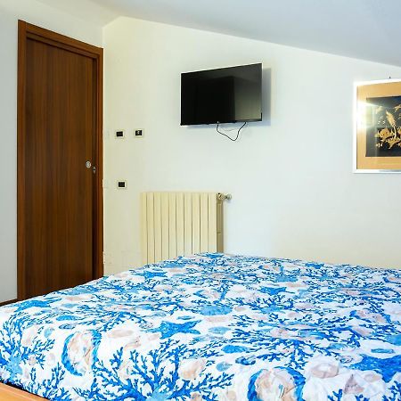 Appartamenti La Casina Porto Azzurro Exteriér fotografie