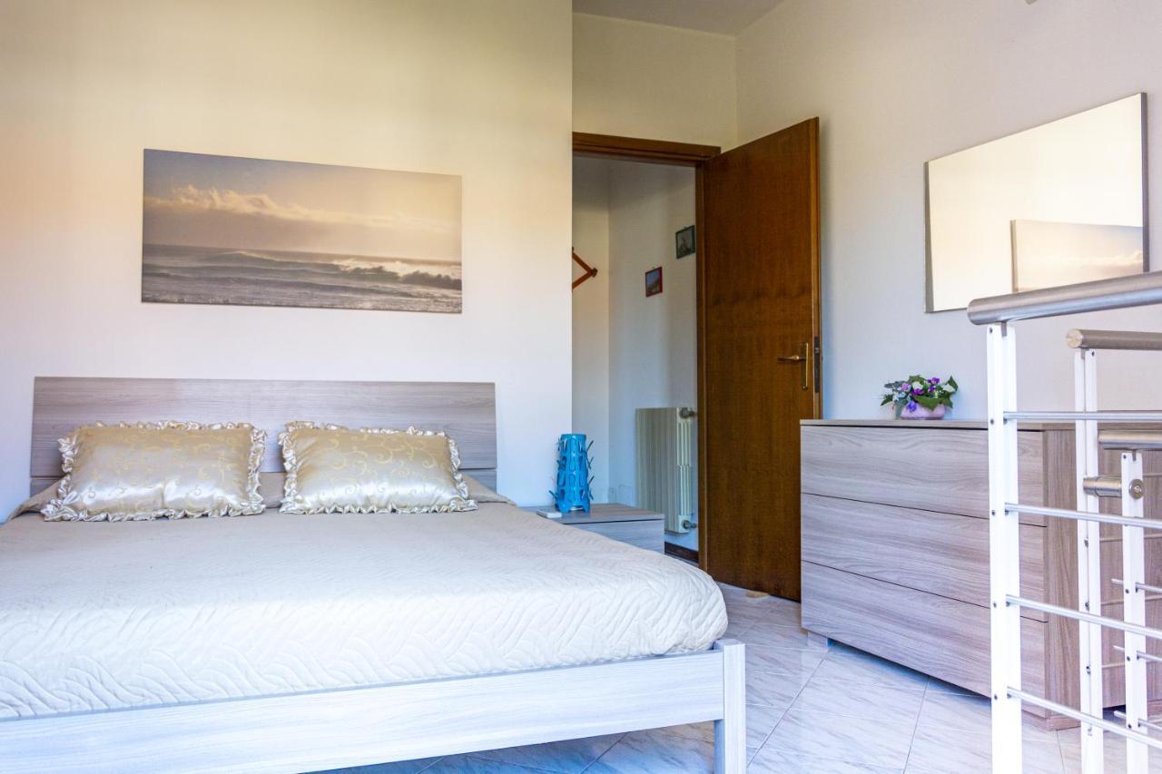 Appartamenti La Casina Porto Azzurro Exteriér fotografie
