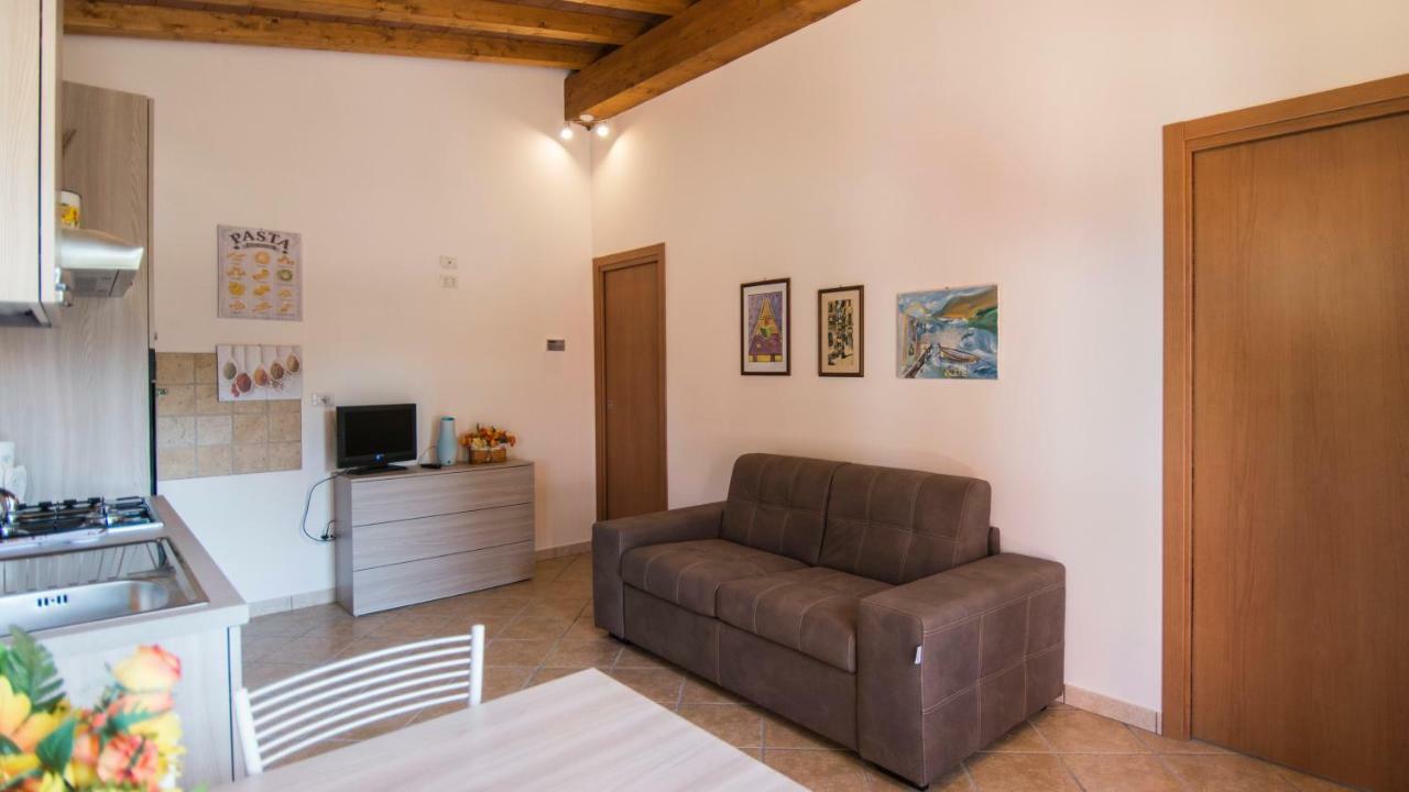 Appartamenti La Casina Porto Azzurro Exteriér fotografie